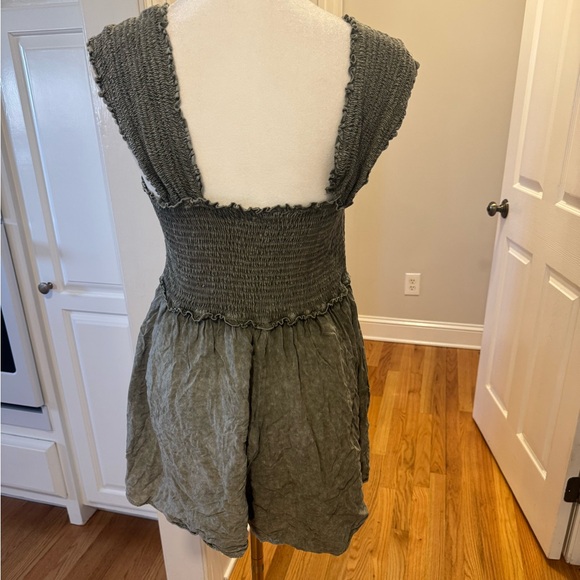 Green Smocked Romper - Picture 4 of 5